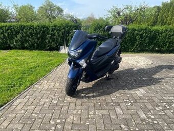 Yamaha NMAX 125