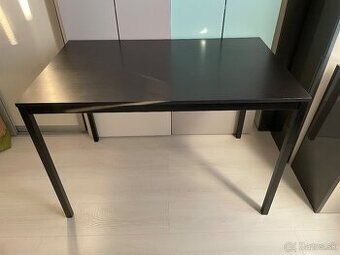 Jedálenský stôl - IKEA