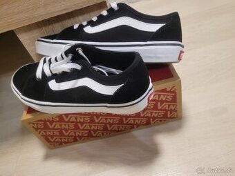 Tenisky VANS