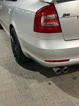 Laděný sportovní Výfuk Škoda Octavia 2 Miltek sport
