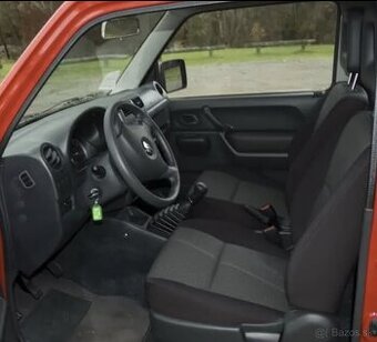 Interier jimny