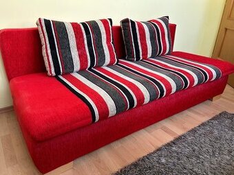 Elegantne rozkladacie trojkreslo