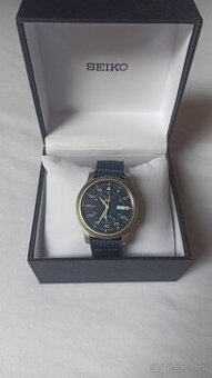 Seiko 5 Military