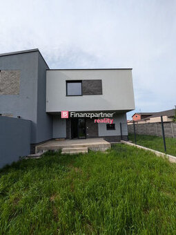 Nový 4-izbový byt v novostavbe neďaleko Bratislavy.