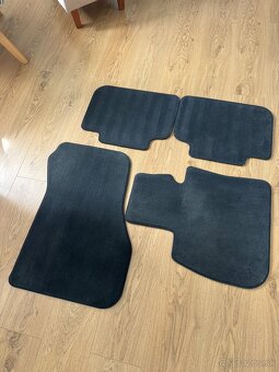 Bmw originál koberce do auta 4ks