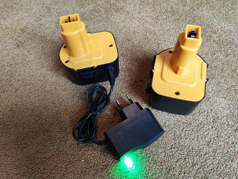 Li-Ion akumulátor 12V (3Ah) s nabíjačkou pre náradie DeWalt