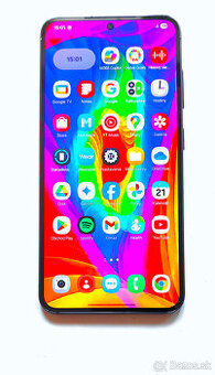 Samsung galaxy S23,,stav noveho,super fotak,vykonny