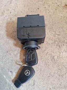 Spínačka Mercedes Benz C, W203