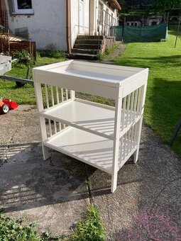 Prebalovací pult IKEA