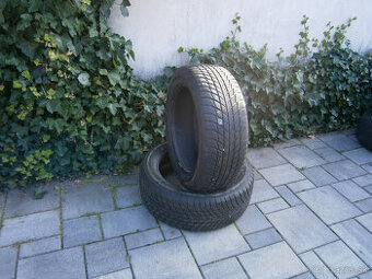 Predám 2x zimné pneu Bridgestone RSC 225/50 R18 95HXL