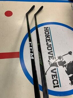 NOVE HOKEJKY JAKUB NAKLADAL HRAC NHL AJ CR REPRE 