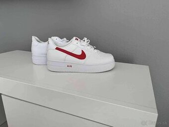 Dámske a Panske tenisky