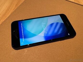 iPhone SE 2020, 64GB, 97% batéria, black čierny, 5 obalov