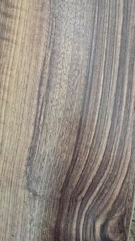 Laminátová podlaha ±12m2