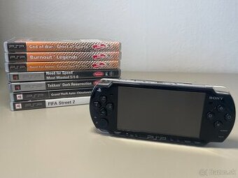 PSP 2004 32 GB s CFW ARK-4 + 7 hier (GoW, Tekken, GTA CW...)