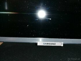 Samsung AU7100 50" - 1