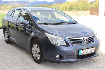 Toyota Avensis Combi 1,8b 108kW