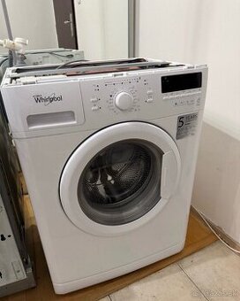 Vstavaná práčka Whirlpool