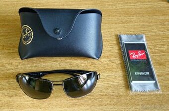 Ray ban
