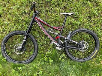 Specialized Status FSR