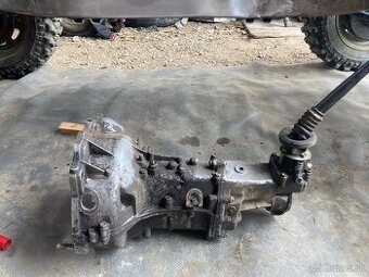 Predám prevodovku na suzuki samurai