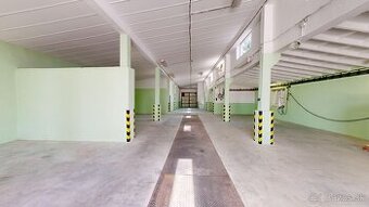Zrekonštruovaný priemyselný objekt pre Vaše podnikanie v Gal