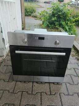 Vstavaná elek. trúba Whirlpool