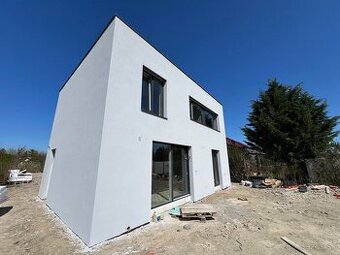TOP Predaj 4i RD120 m2, NOVOSTAVBA, 500 m2 pozemok v IpD