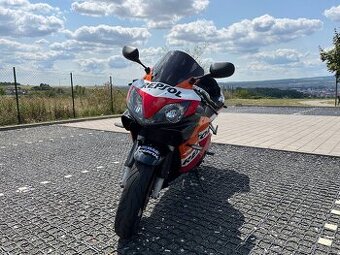 Honda CBR600 F4i