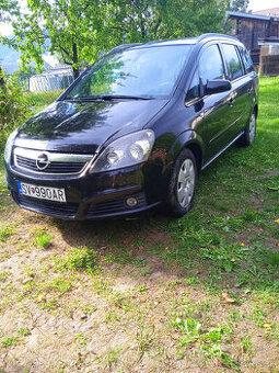 Opel zafira 7miestne