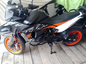 KTM 890 SMT