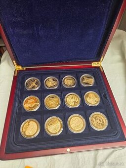 Zbierka pozlátených medailí Slovenská história v drev.kazete