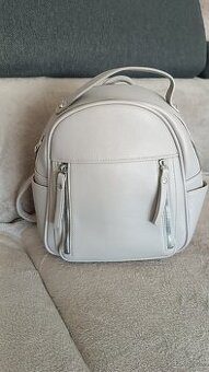 Dámsky plecniak  novy