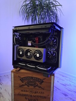 Ryzen 7 7800X3D•RX 9070 XT 16G•32GB RAM•2T NVMe•Záruka