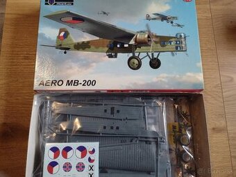 Plastikové modely 1:72 (14)