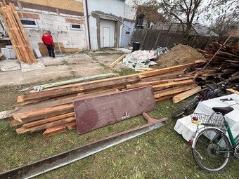 Predám 30 ročné drevené trámy - 1