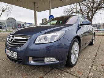 Opel Insignia ST 1.6 Turbo ECOTEC Cosmo