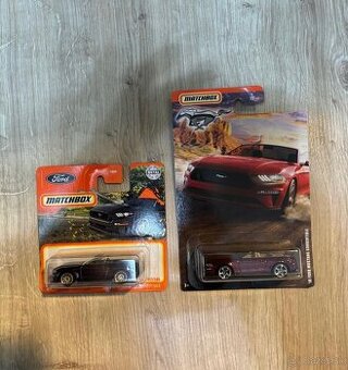 Hot Wheels Matchbox mix modelov