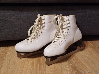 Dámske korčule na ľad, 40