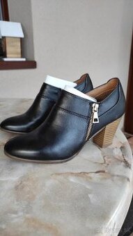 Nové čierne dámske topánky 36