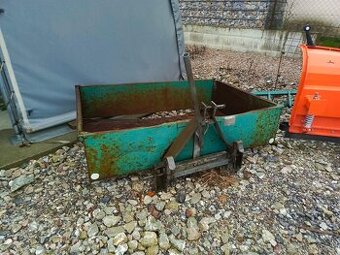 Predám bednicku do ramien za traktor