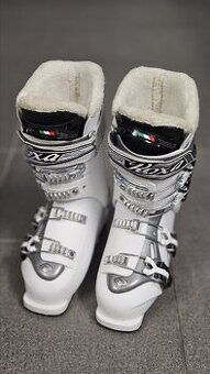 Damske / Dievcenske Lyziarky EU 36-36.5 (235)