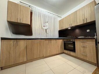 Kuchynská linka v tvare L 300x180cm