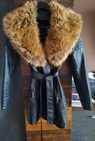 Koženkový zateplený kabát S kožušinkou S/M