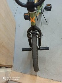 BMX bicykel