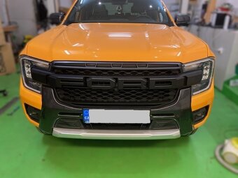 Predna maska pre Ford Ranger T9