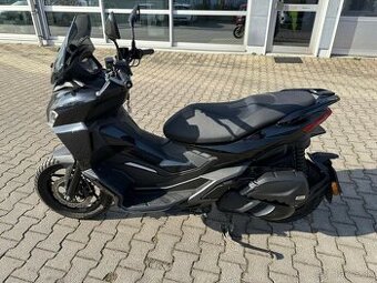 Aprilia SR-GT 125