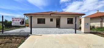Novostavba na predaj, pozemok 665 m2. Beladice
