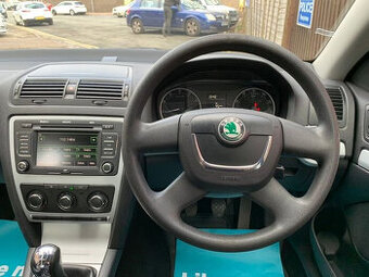 airbag, pas, volant, interier, škoda octavia II