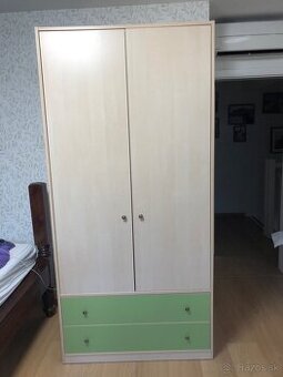 Dvojdverova skrina